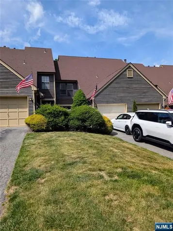 20 Quincy Lane West Milford NJ 07480