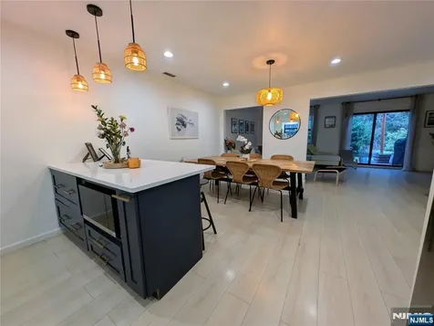20 Quincy Lane West Milford NJ 07480