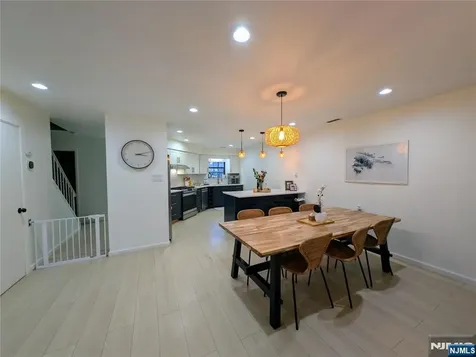 20 Quincy Lane West Milford NJ 07480