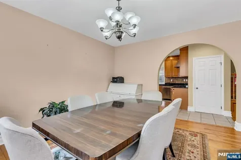 467 Summit Hackensack NJ 07601