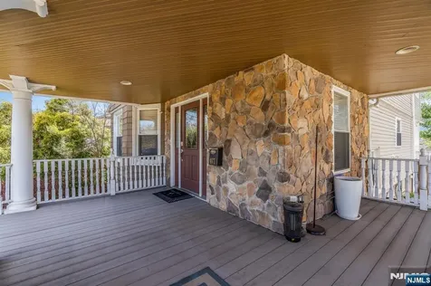 467 Summit Hackensack NJ 07601
