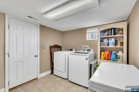 467 Summit Hackensack NJ 07601