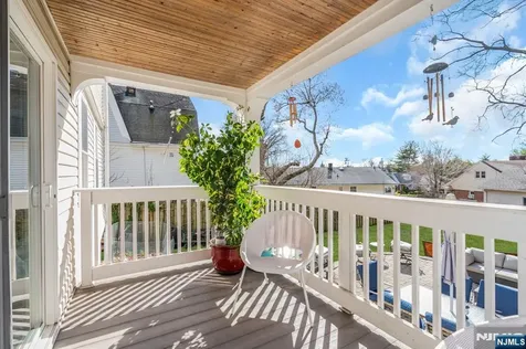 467 Summit Hackensack NJ 07601