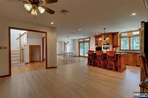 34 Knoll Road Wayne NJ 07470