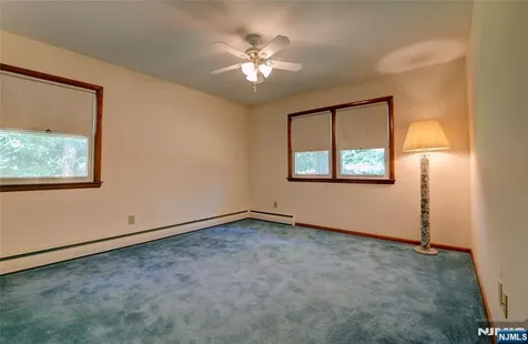 34 Knoll Road Wayne NJ 07470