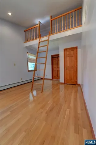 34 Knoll Road Wayne NJ 07470