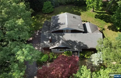 34 Knoll Road Wayne NJ 07470