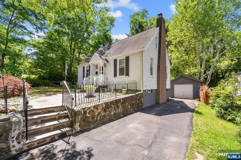 226 Northfield Road Livingston NJ 07039