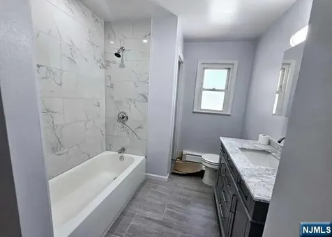 22 Kennedy Court Lyndhurst NJ 07071