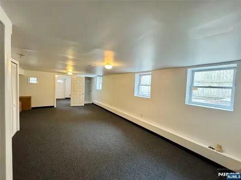 233 Malvern Street Newark NJ 07105