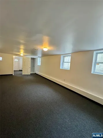 233 Malvern Street Newark NJ 07105