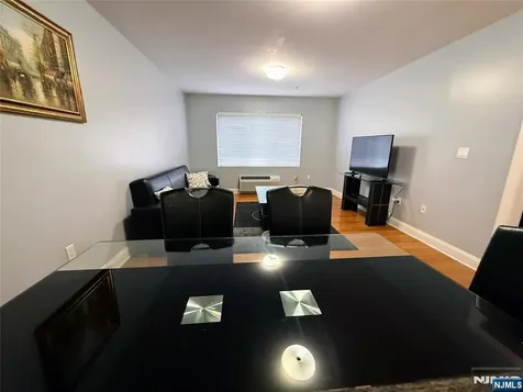 411 E Brinkerhoff Avenue Palisades Park NJ 07650