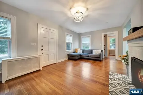 352 Durie Avenue Closter NJ 07624