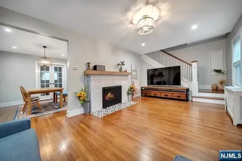 352 Durie Avenue Closter NJ 07624