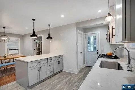 352 Durie Avenue Closter NJ 07624