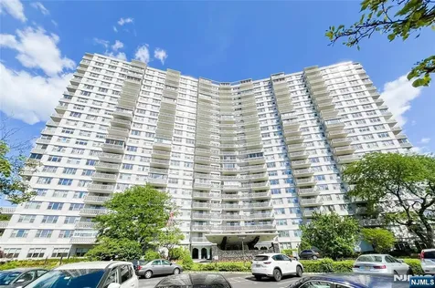 2100 Linwood Avenue Fort Lee NJ 07024