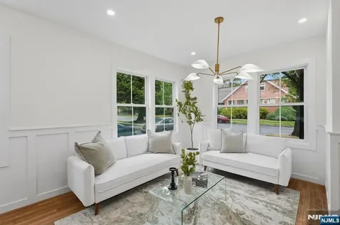 166 Lincoln Street Montclair NJ 07042