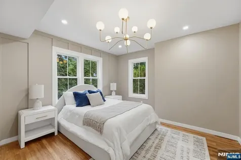 166 Lincoln Street Montclair NJ 07042