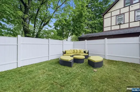 166 Lincoln Street Montclair NJ 07042