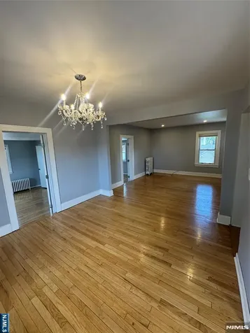 811 Pleasantview Terrace Ridgefield NJ 07657