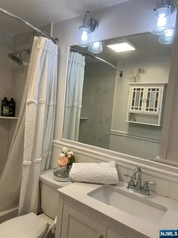 6 Cedar Street Pompton Lakes NJ 07442