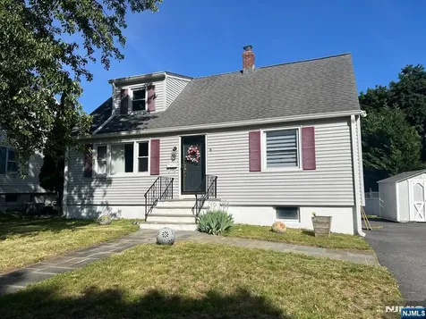 6 Cedar Street Pompton Lakes NJ 07442