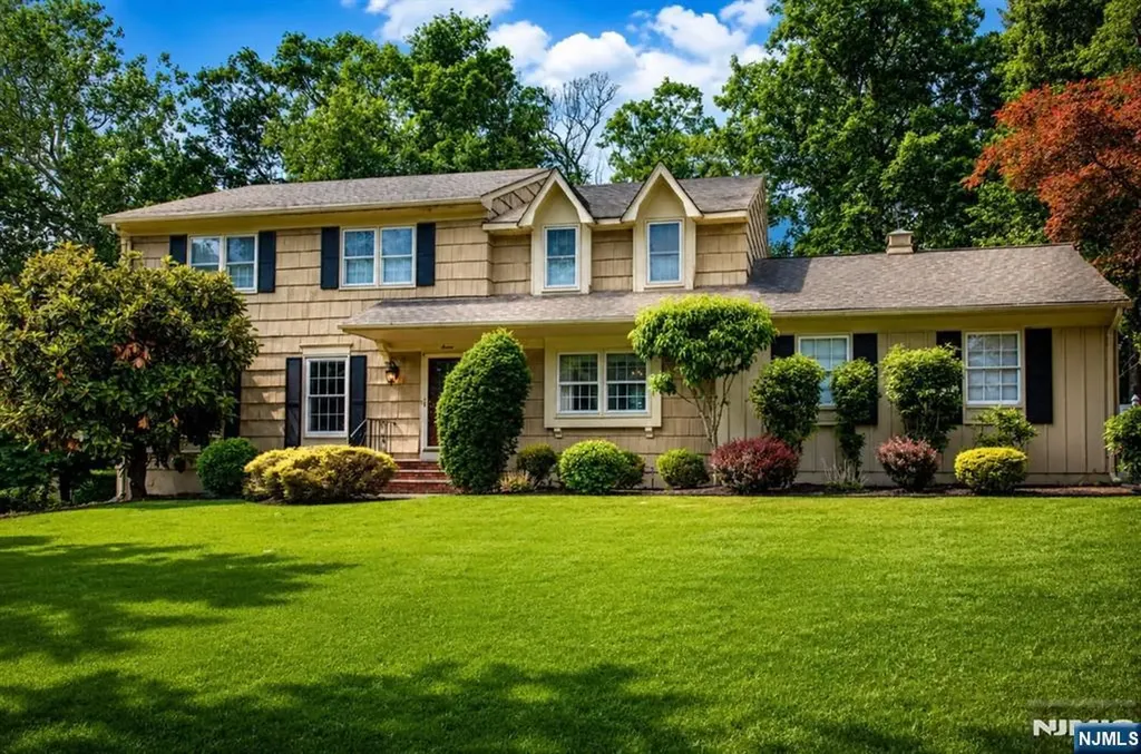 7 Natalie West Caldwell NJ 07006