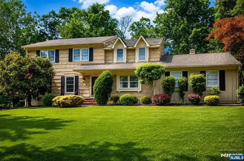 7 Natalie West Caldwell NJ 07006