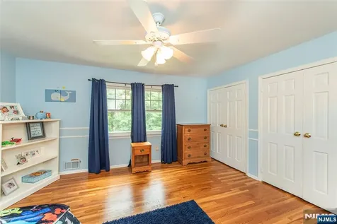 7 Natalie West Caldwell NJ 07006