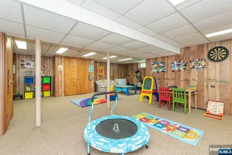 7 Natalie West Caldwell NJ 07006