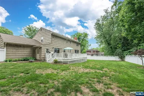 7 Natalie West Caldwell NJ 07006