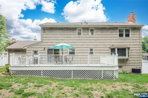 7 Natalie West Caldwell NJ 07006