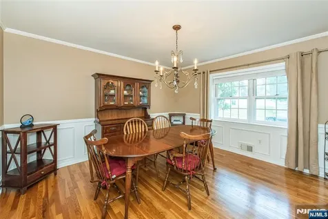 7 Natalie West Caldwell NJ 07006