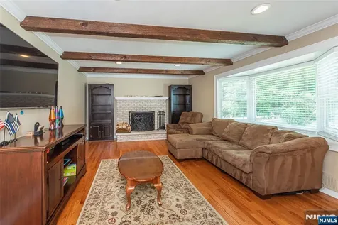 7 Natalie West Caldwell NJ 07006