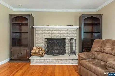 7 Natalie West Caldwell NJ 07006