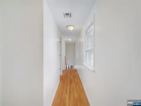 8 Pine Street West Orange NJ 07052