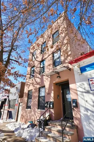 351 Mulberry Street Newark NJ 07102