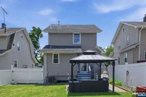 65 Franklin Road Teaneck NJ 07666