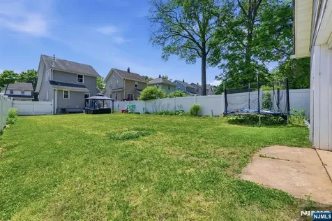 65 Franklin Road Teaneck NJ 07666