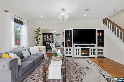 65 Franklin Road Teaneck NJ 07666