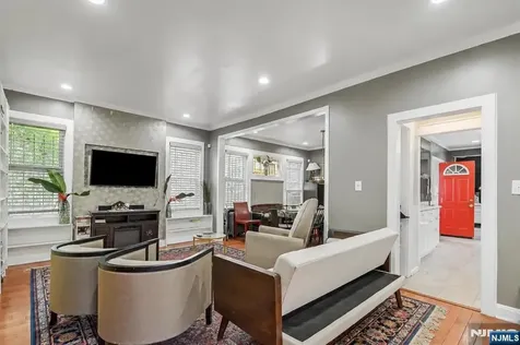 169 Vermont Avenue Newark NJ 07106