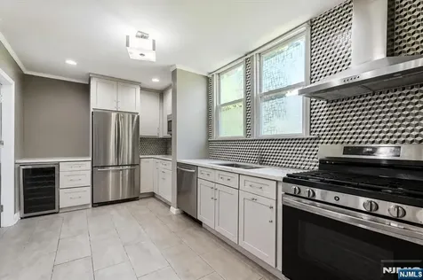 169 Vermont Avenue Newark NJ 07106