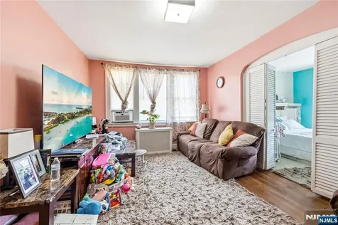 193 Dukes Street Kearny NJ 07032