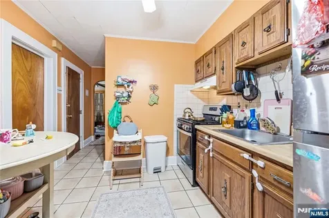 193 Dukes Street Kearny NJ 07032