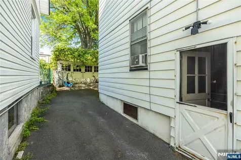 193 Dukes Street Kearny NJ 07032