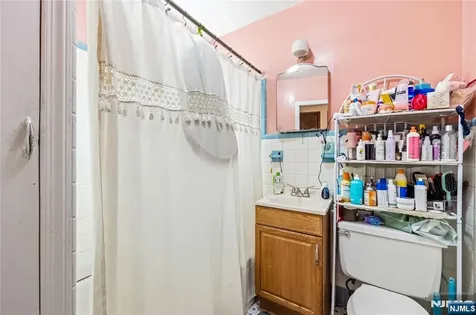 193 Dukes Street Kearny NJ 07032