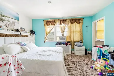 193 Dukes Street Kearny NJ 07032