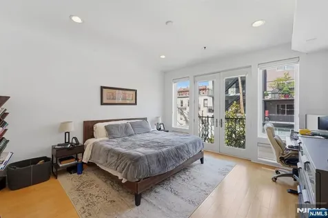 838 Park Avenue Hoboken NJ 07030