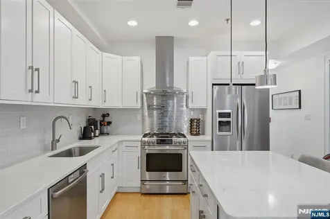 838 Park Avenue Hoboken NJ 07030