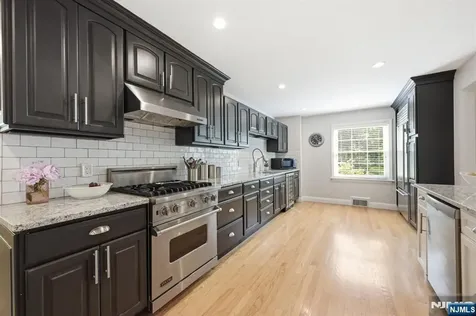 62 Fells Road Verona NJ 07044
